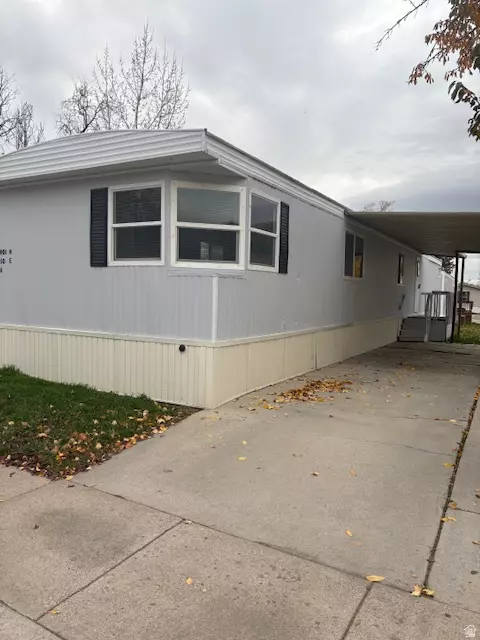 North Ogden, UT 84404,1001 N 550 E #98