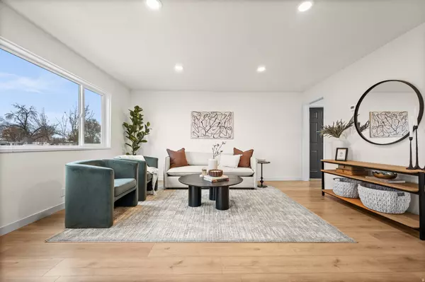 Murray, UT 84107,6303 S 370 E