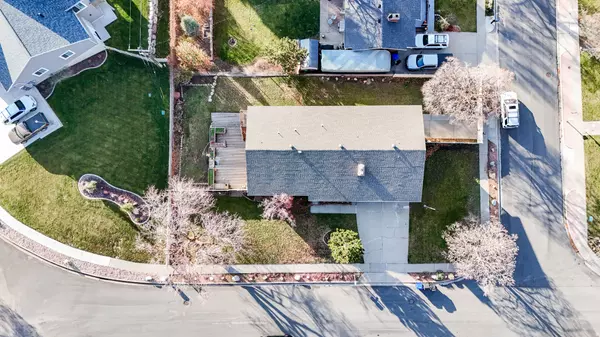 Bountiful, UT 84010,3326 S 350 W