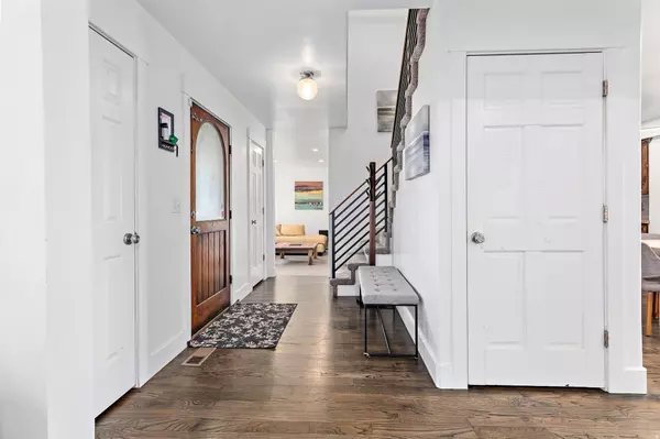 Alpine, UT 84004,706 S BATEMAN LN