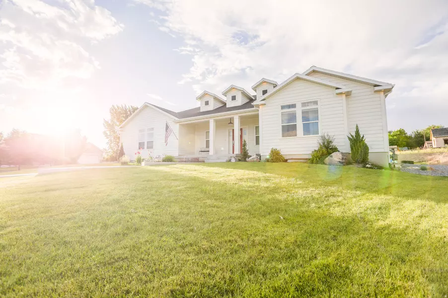 1370 N CEDAR HOLLOW BLVD, Lehi, UT 84043