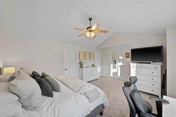 Pleasant Grove, UT 84062,916 W 260 S