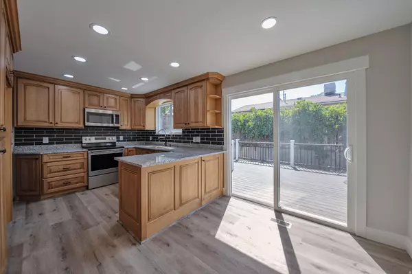 Taylorsville, UT 84129,5382 S SKEESWOOD CIR W