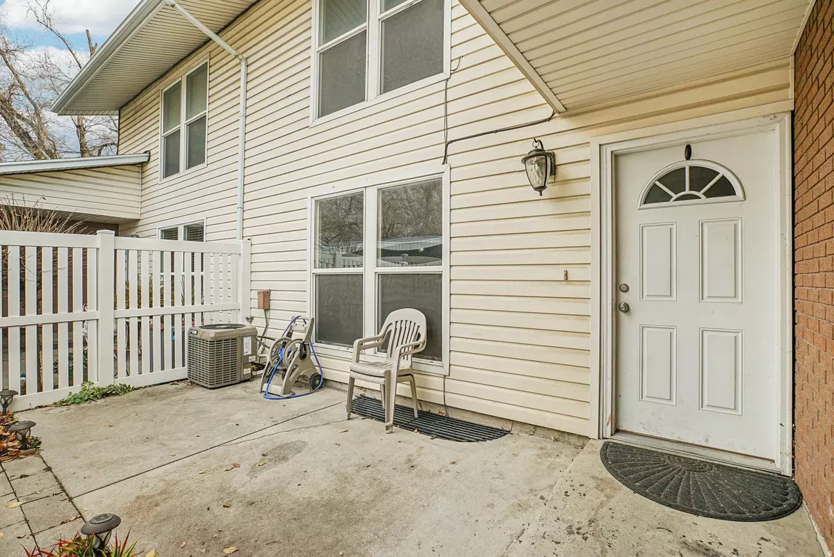 Salt Lake City, UT 84107,5993 S SULTAN CIR