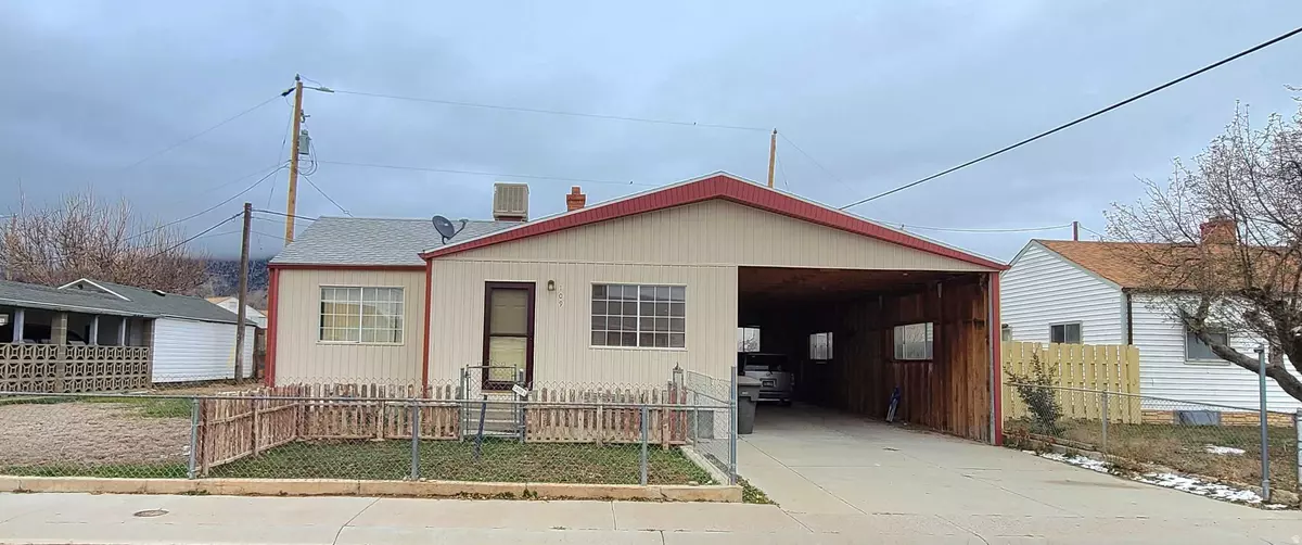 East Carbon, UT 84520,109 1ST W
