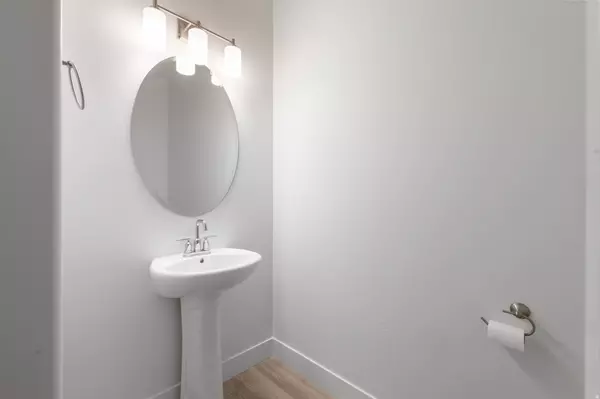 Eagle Mountain, UT 84005,1532 E LYNX LN