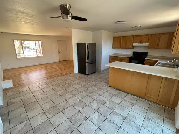 Moab, UT 84532,4908 SUNNY ACRES LN