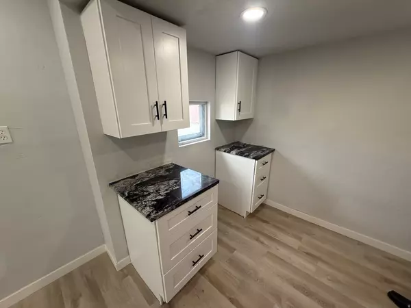 Pleasant Grove, UT 84062,384 E 300 WAY S