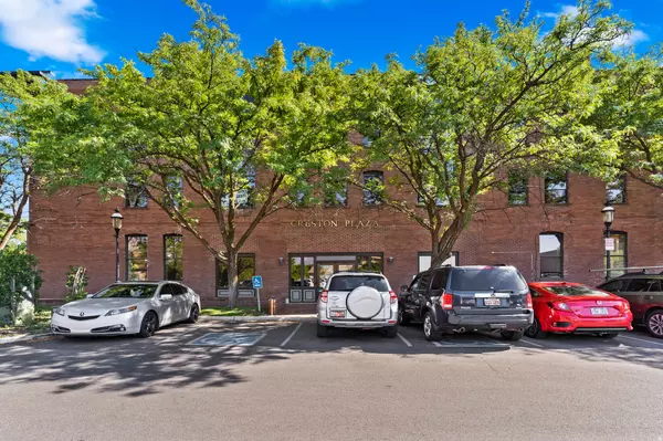 Ogden, UT 84401,290 E 25TH ST S #107