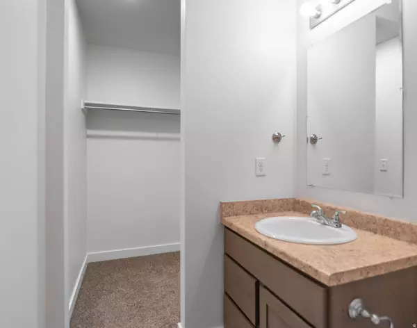 Eagle Mountain, UT 84005,8159 N BOULDER LN