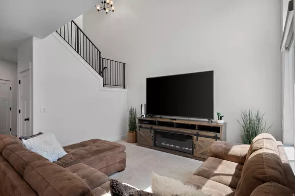 Lehi, UT 84043,2005 N 4260 W