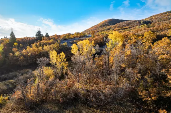 Eden, UT 84310,1940 N SHAMY WAY #27