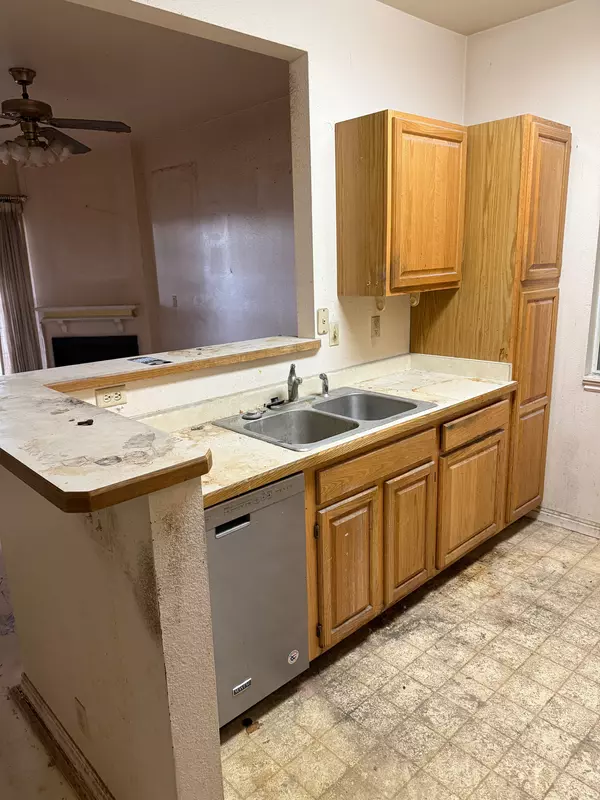 Bountiful, UT 84010,650 S MAIN ST #2604