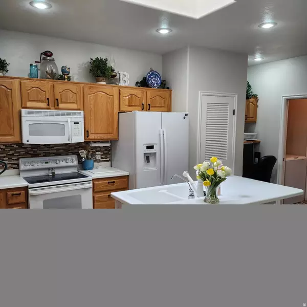 Washington, UT 84780,111 N TURNBURY LN