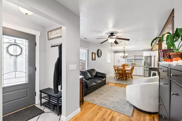 Midvale, UT 84047,333 E 6990 S