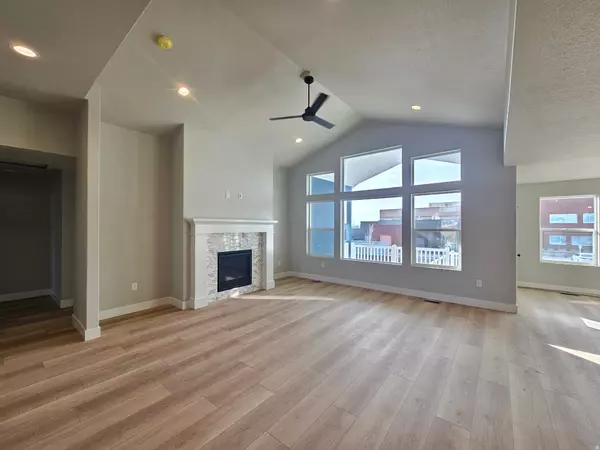 West Haven, UT 84401,3245 S 4975 W #13