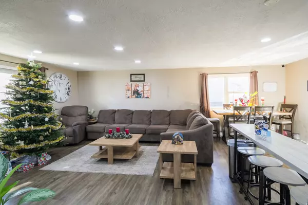 Roosevelt, UT 84066,1230 S BIRCH AVE W