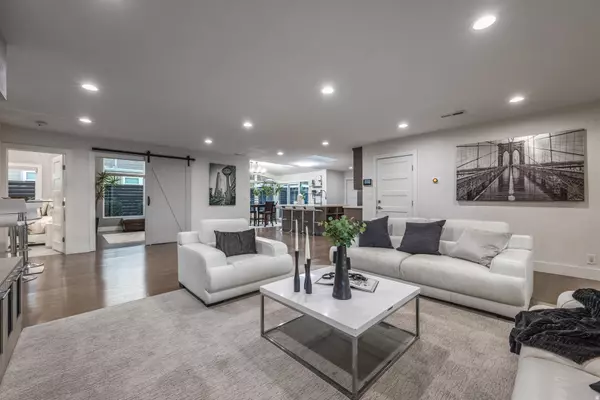 Holladay, UT 84117,4971 S WESTMOOR RD