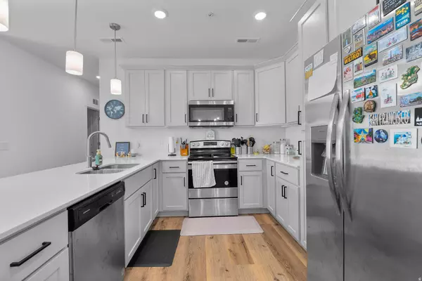 Spanish Fork, UT 84660,2308 E 850 S ##10