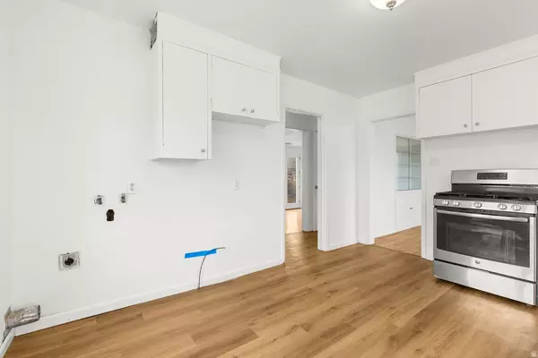 Grantsville, UT 84029,230 S COOLEY ST