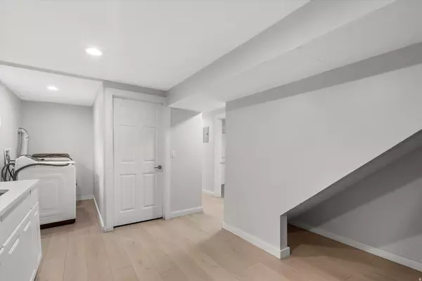 West Valley City, UT 84120,3650 W JASMINE ST