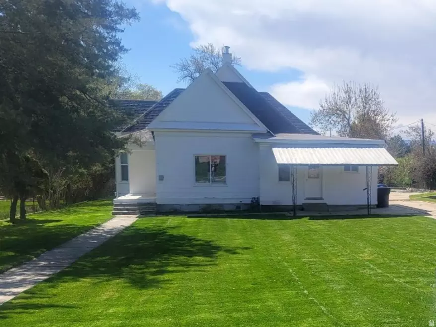 Smithfield, UT 84335,119 N 200 E