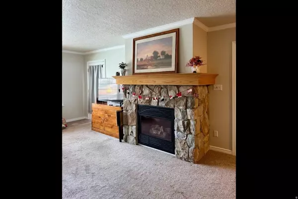 Midway, UT 84049,793 N 800 W #11