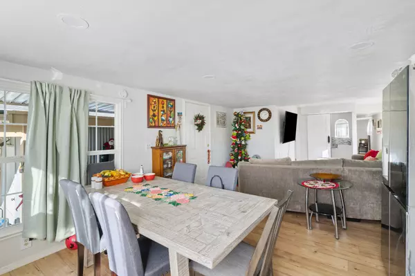 Murray, UT 84107,313 E VAGABOND DR