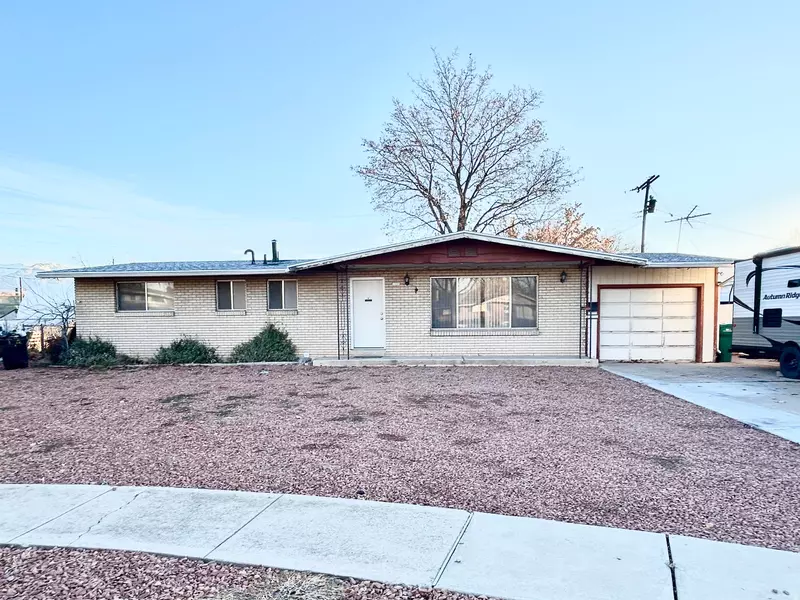 1025 S 1075 E, Clearfield, UT 84015