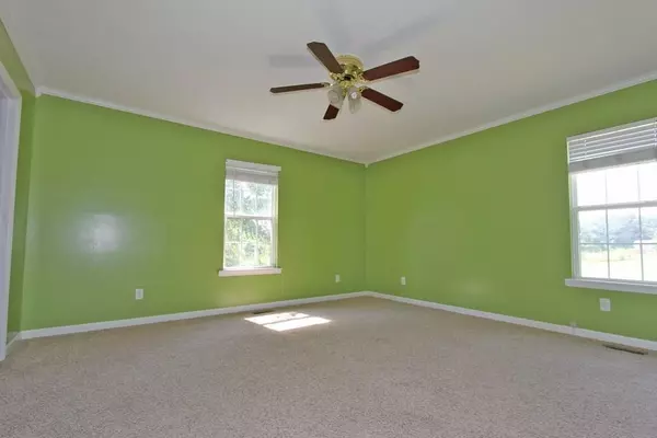 Rainsville, AL 35986,197 Burgess Avenue