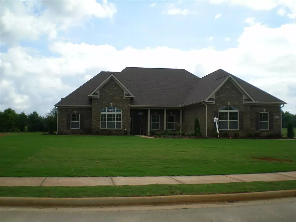 Harvest, AL 35749,15104 King Arthurs Court