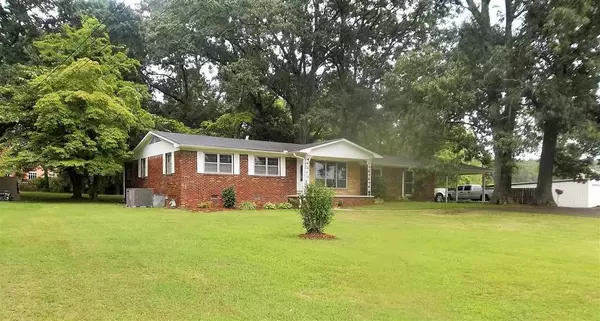 65 North Seneca Drive, Trinity, AL 35673