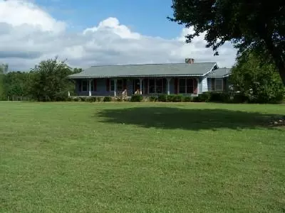 1126 Clemons Road, Scottsboro, AL 35769