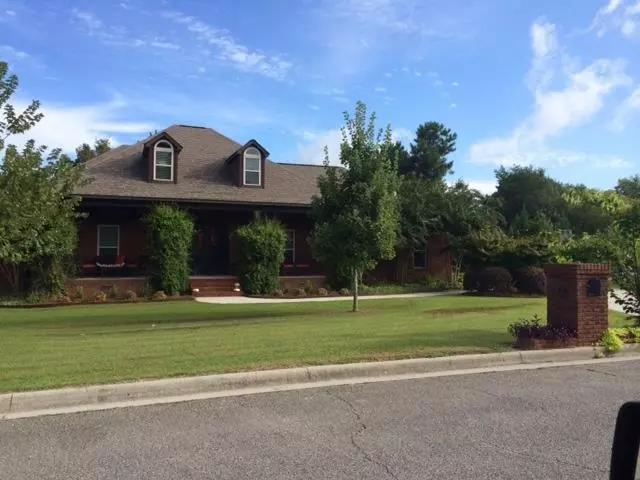 121 Lilac Circle, Guntersville, AL 35976