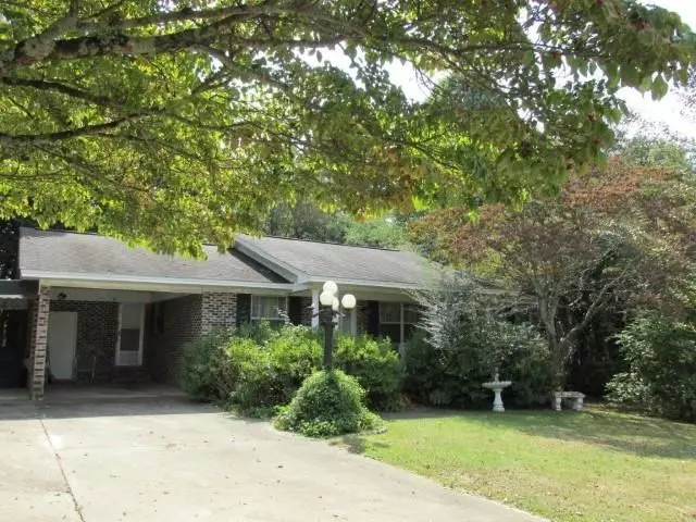 1104 Dan Avenue, Albertville, AL 35950