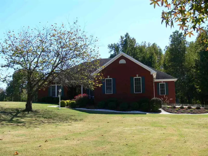 72 Ballard Hollow Road, Taft, TN 38488