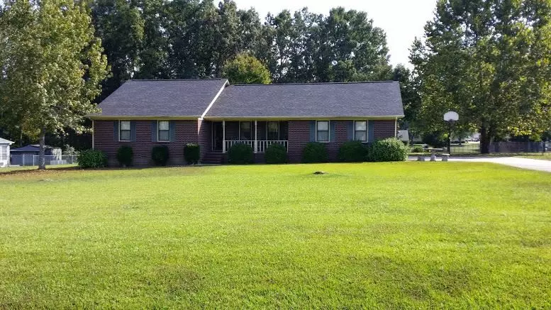 23680 Laura Leigh Lane, Athens, AL 35613