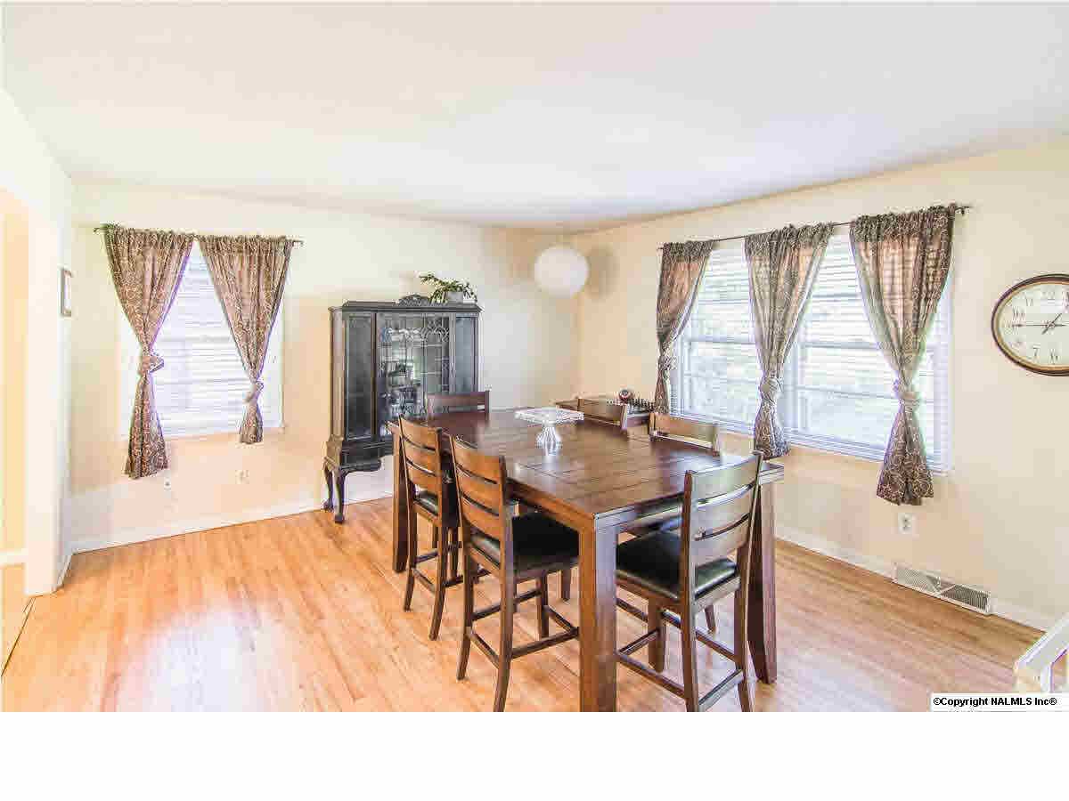 Huntsville, AL 35810,3002 Greenhill Drive