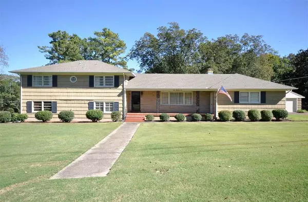 405 Glencoe Road, Huntsville, AL 35802