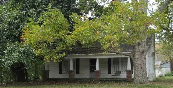 2033 SW Cleveland Avenue, Decatur, AL 35601