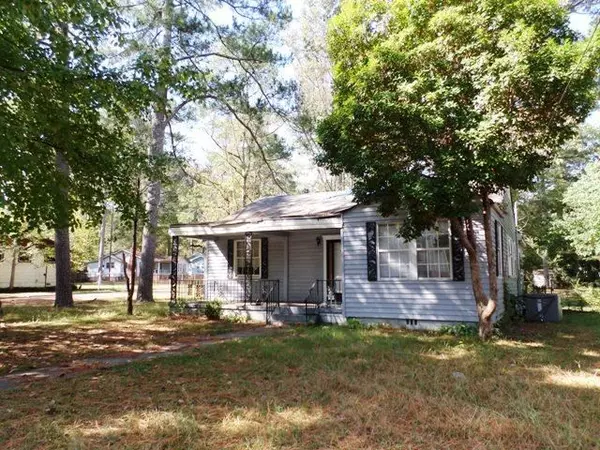 Gadsden, AL 35903,107 Pinehurst Street