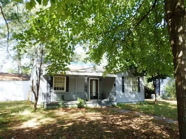 Gadsden, AL 35903,107 Pinehurst Street