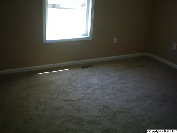 Rainsville, AL 35986,178 Craten Drive