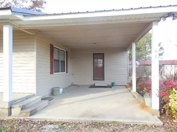 Eva, AL 35621,92 Crawford Road