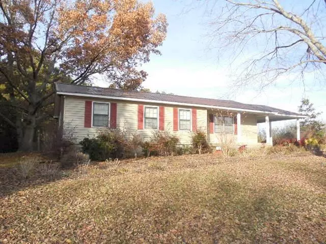 92 Crawford Road, Eva, AL 35621