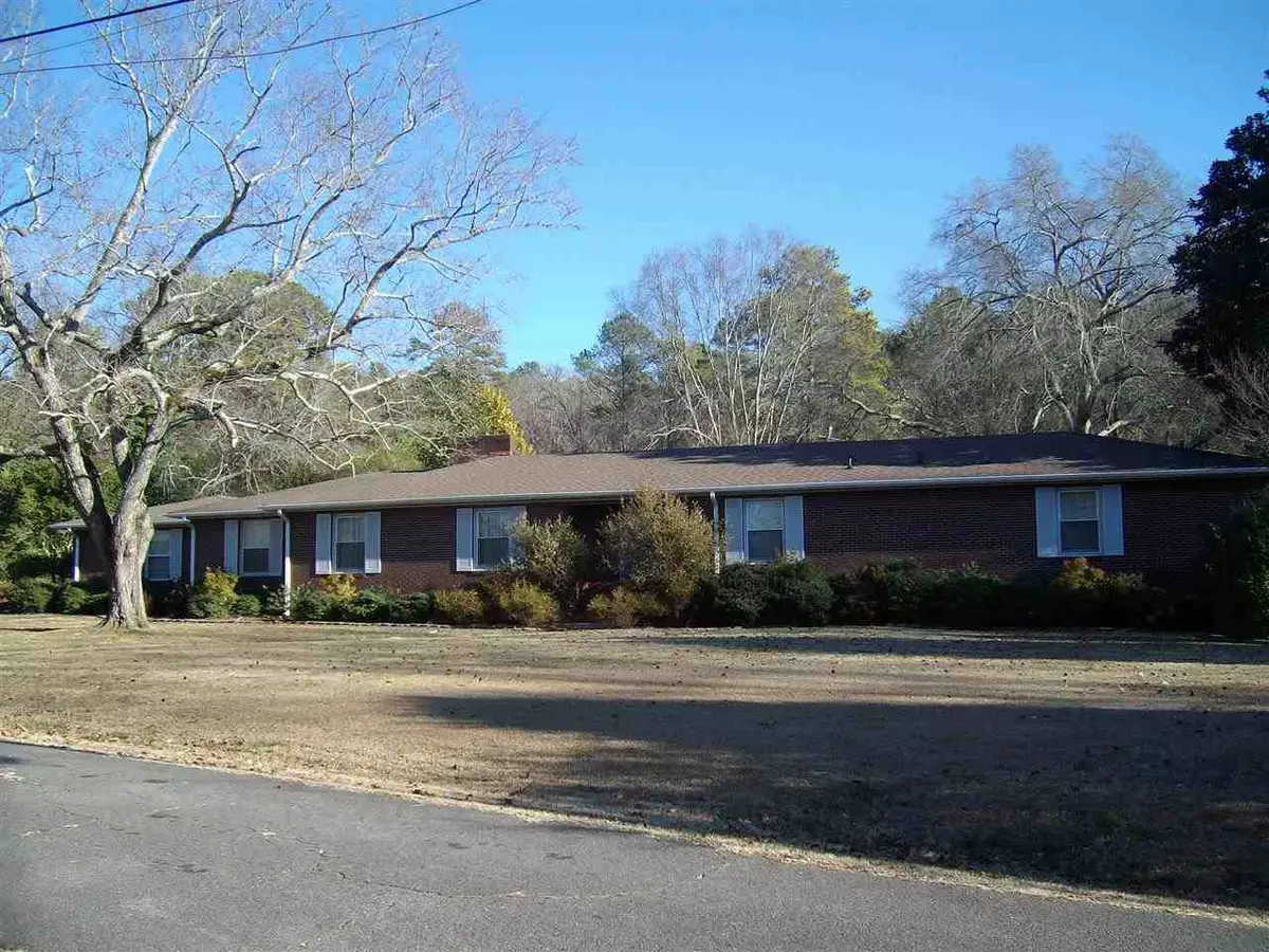 Gadsden, AL 35901,109 Meadow Road