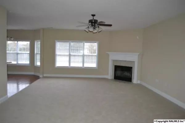 Owens Cross Roads, AL 35763,5016 Patriot Park Drive