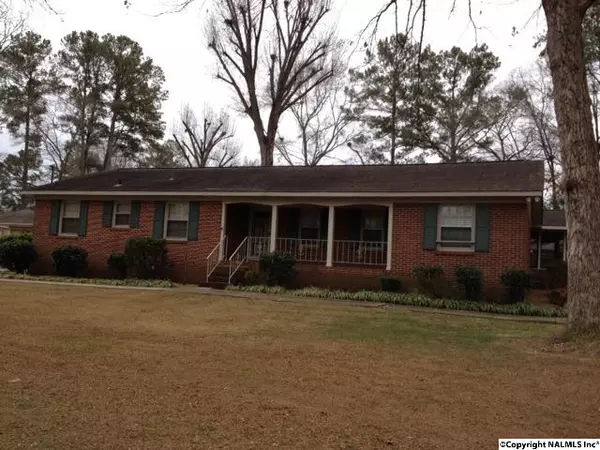 212 Monterey Circle, Gadsden, AL 35901