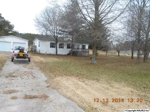 Toney, AL 35773,6489 Old Railroad Bed Road