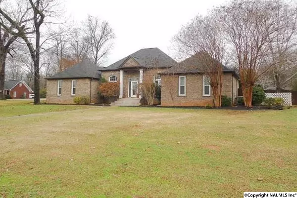 14 Forest Home Place, Trinity, AL 35673